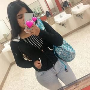 Meet your Posher, Alondra